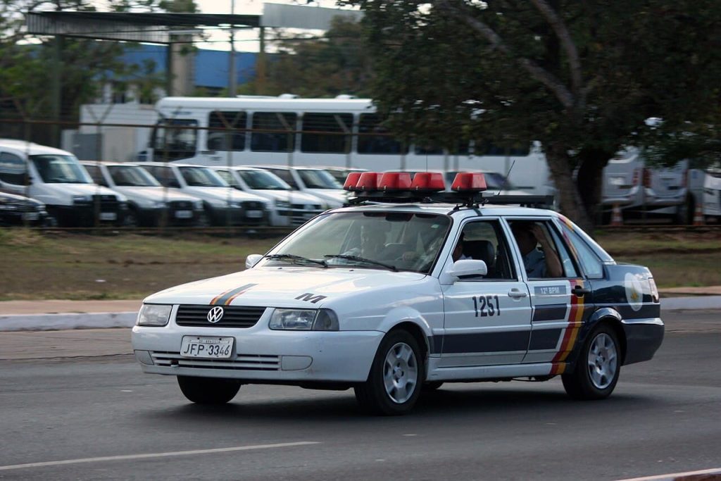 Volkswagen Santana 2000 Viatura Policial Da PMDF